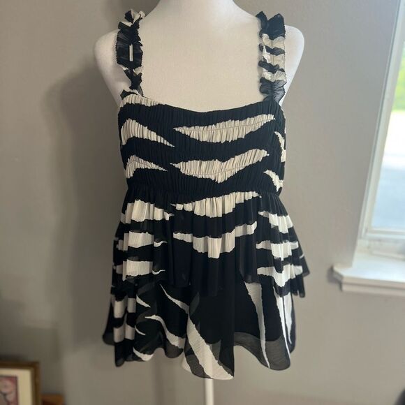 Tory Burch Lucea Top Animal Stripe
Black White size 14 large extra large zipper - Picture 11 of 15